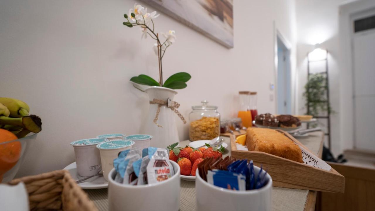 Dimora Fantasia Charme B&B Bari Ngoại thất bức ảnh