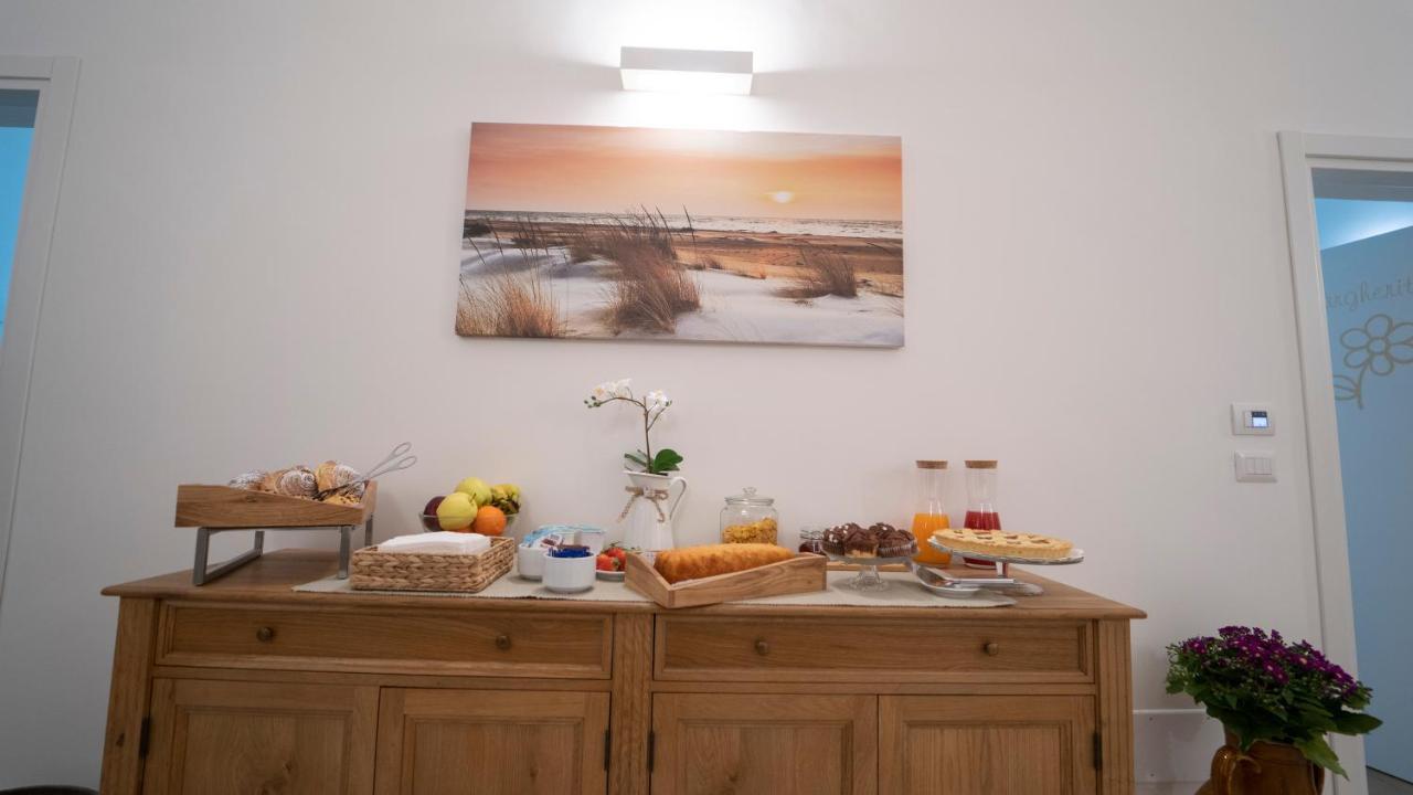 Dimora Fantasia Charme B&B Bari Ngoại thất bức ảnh