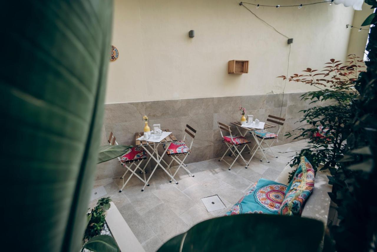 Dimora Fantasia Charme B&B Bari Ngoại thất bức ảnh