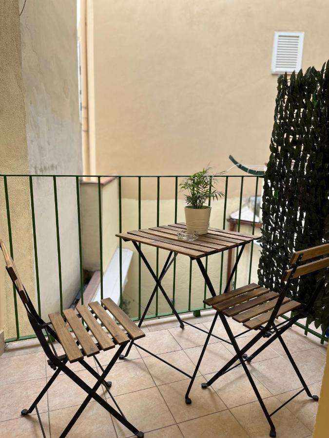 Dimora Fantasia Charme B&B Bari Ngoại thất bức ảnh